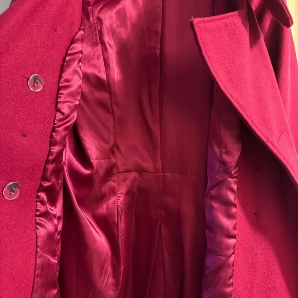 New York & Company Double-Breasted Pea Coat in Fuchsia - Picture 3 of 4